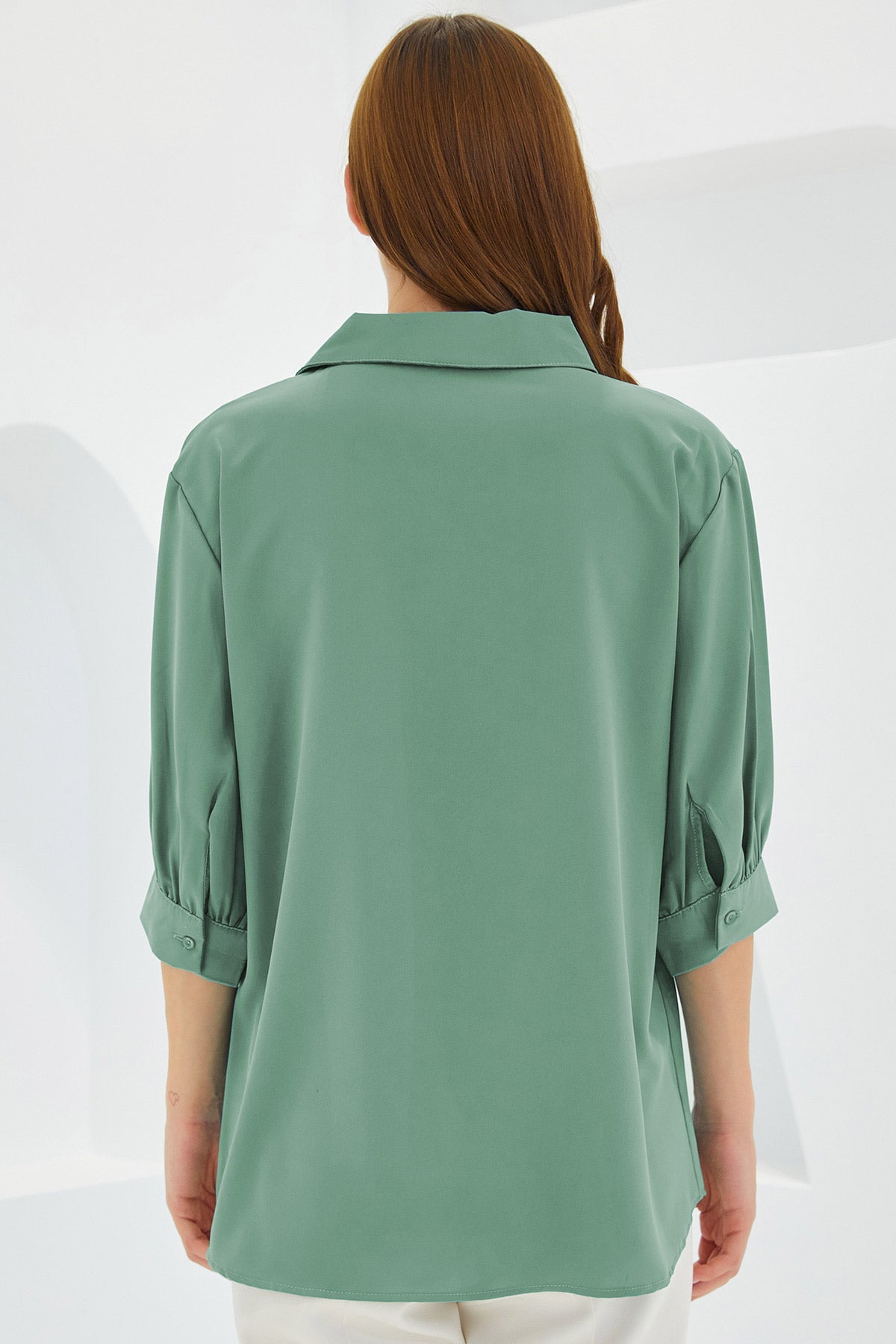 Bluză din satin verde celadon cu guler cămașă pentru femei 0493