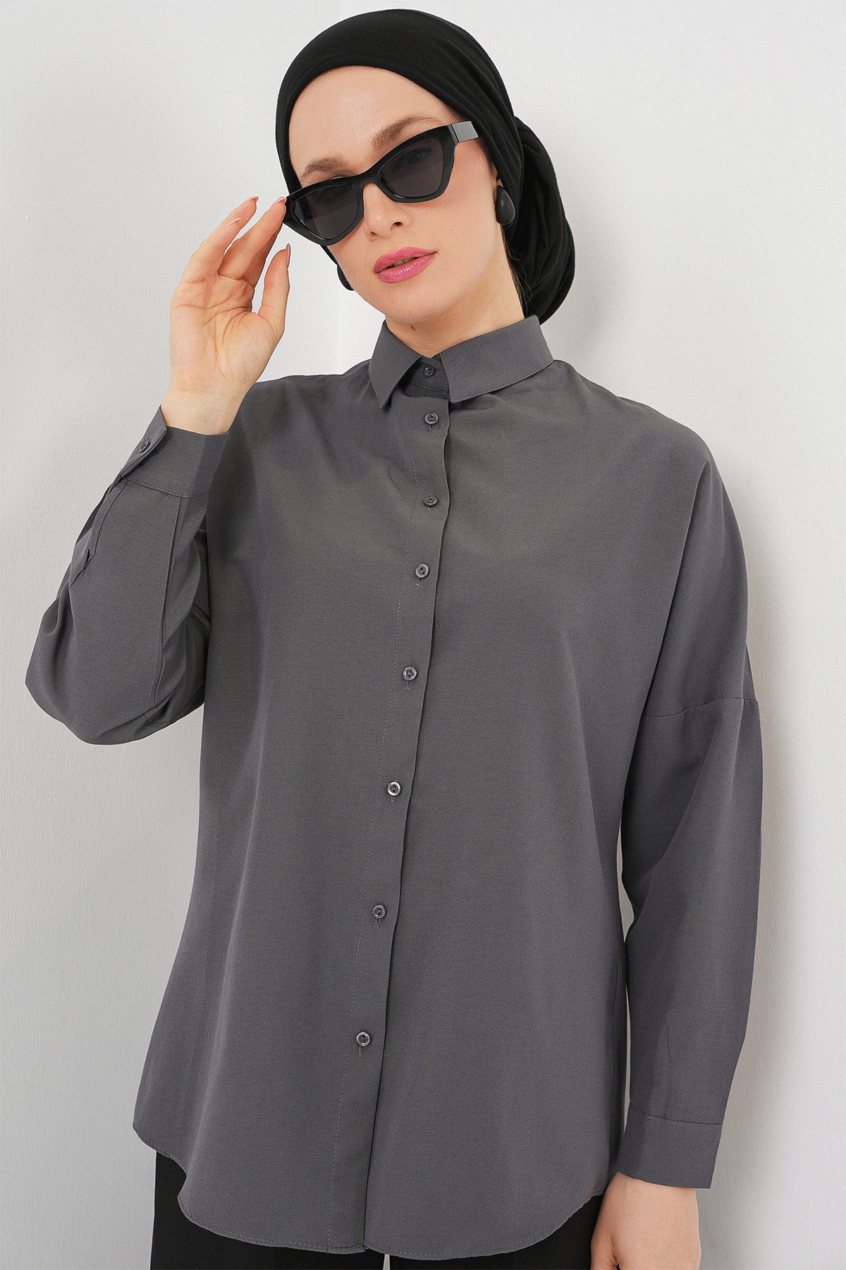 103901 Oversize Basic Tesettür Gömlek - Gri