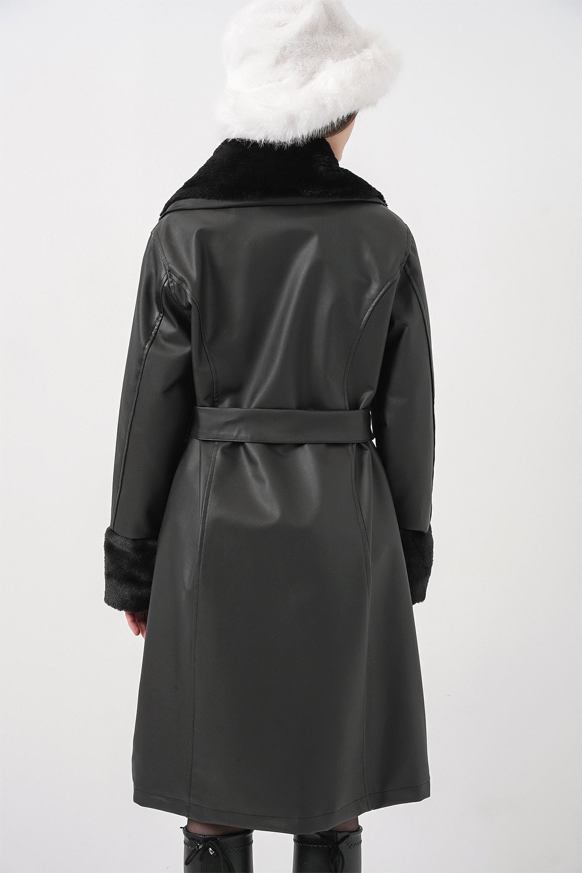 Palton din piele ecologică 1045 - Negru