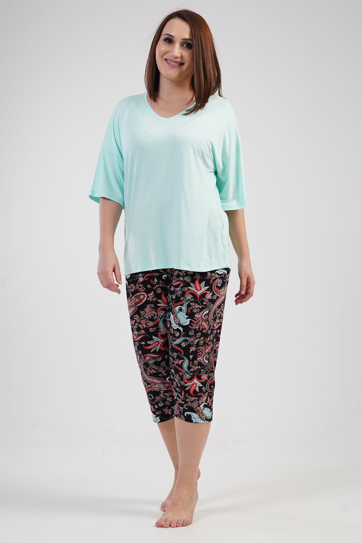 SET CAPRI DE DAMĂ LYC WORTEKS XXL, CU DECOLTEU ÎN V, UMERI CĂZUȚI, MÂNECĂ SCURTĂ - MINT