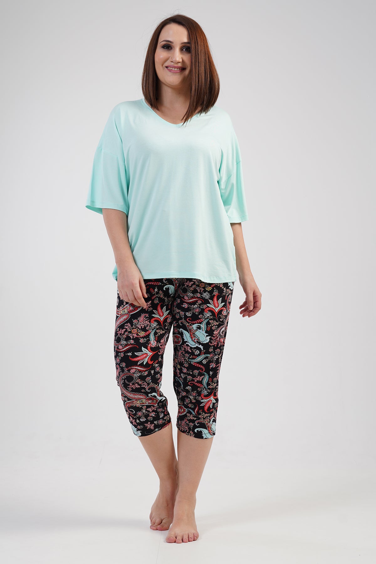 SET CAPRI DE DAMĂ LYC WORTEKS XXL, CU DECOLTEU ÎN V, UMERI CĂZUȚI, MÂNECĂ SCURTĂ - MINT