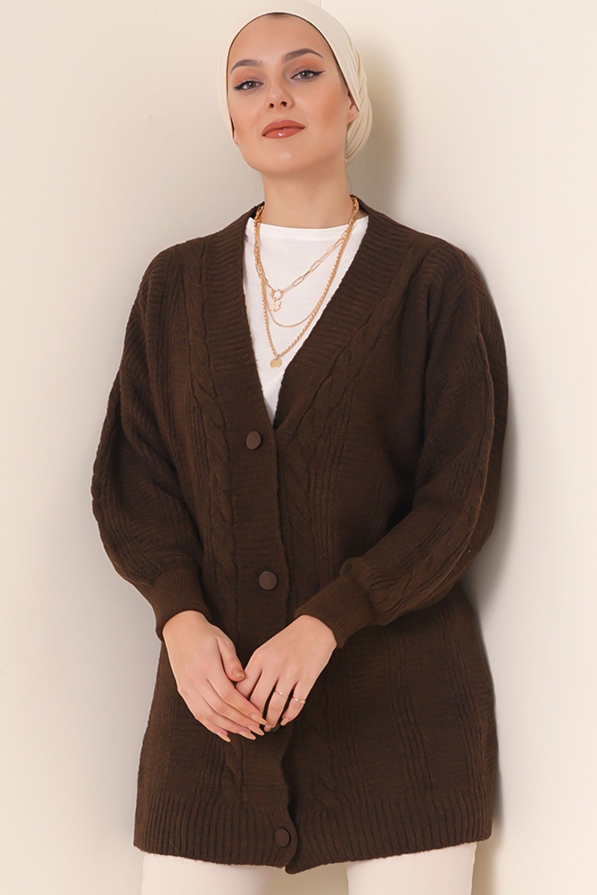 15768 Cardigan tricotat modest - Maro