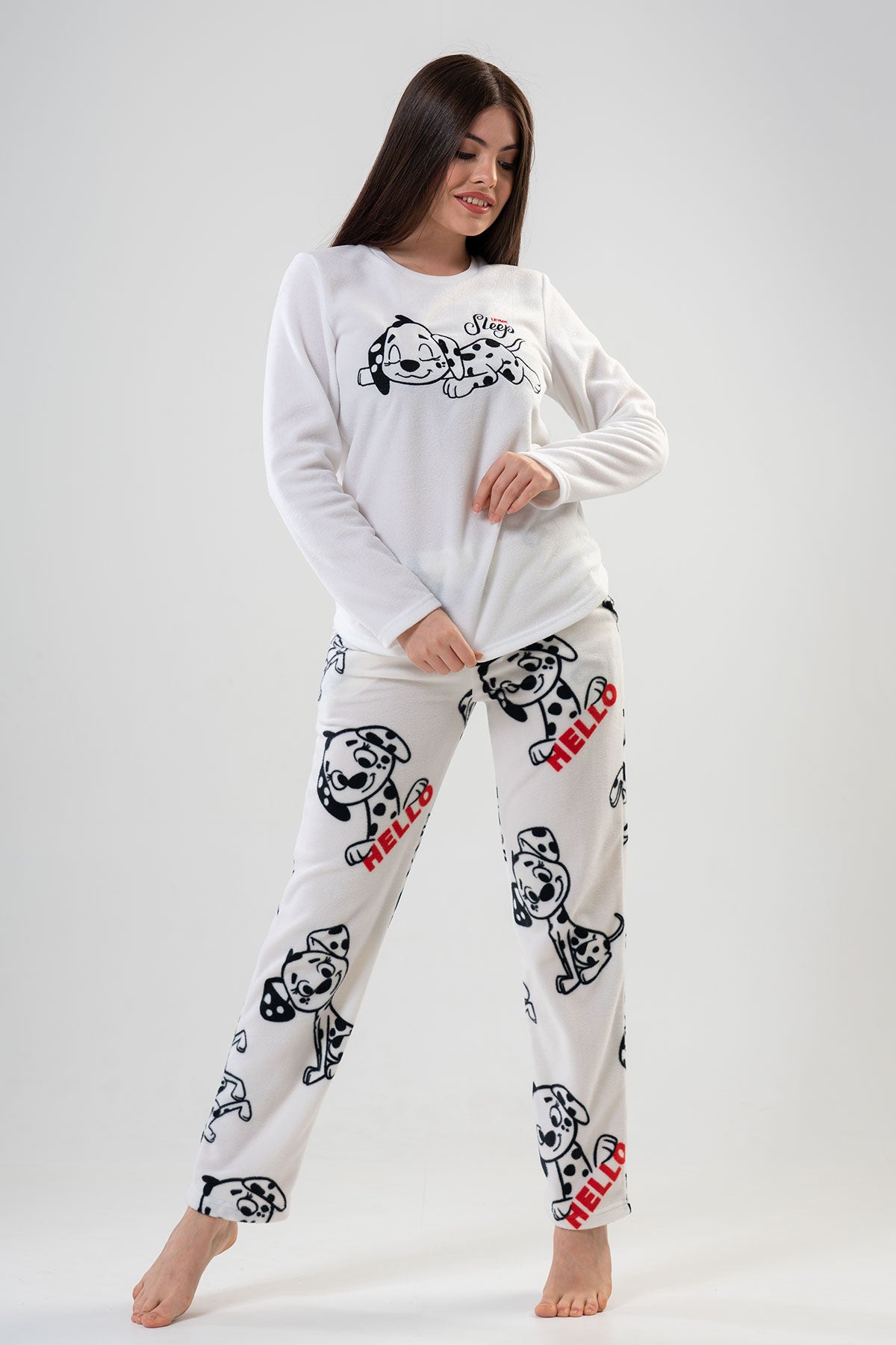 Pijama de damă din fleece cu guler rotund, mânecă lungă, tiv oval și buzunare - ALB IMACULAT