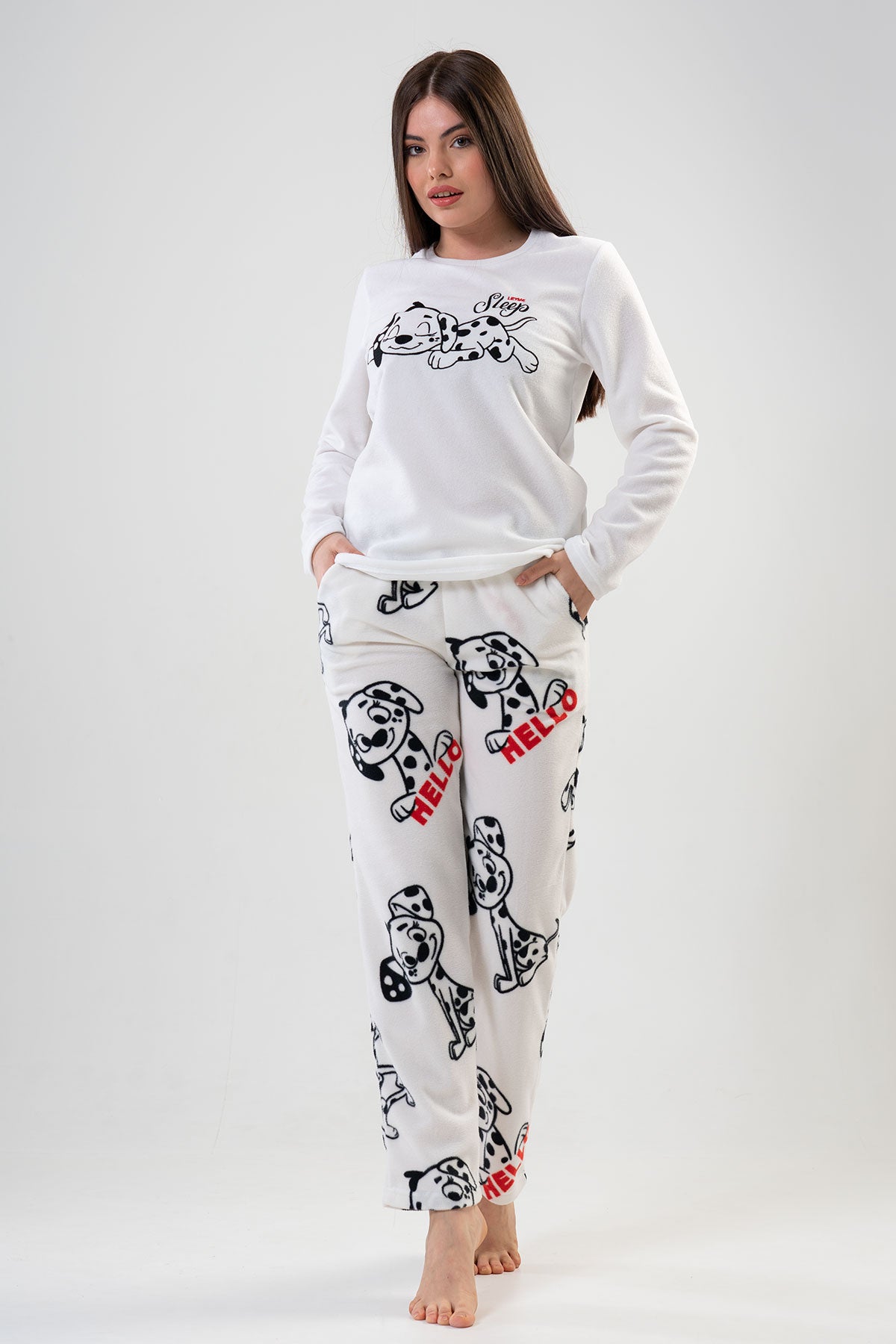 Pijama de damă din fleece cu guler rotund, mânecă lungă, tiv oval și buzunare - ALB IMACULAT
