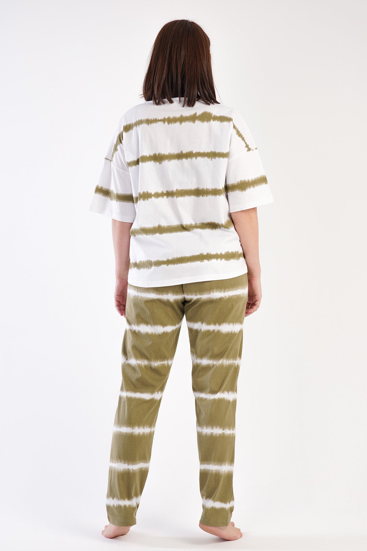 PIJAMA DAMA P.SUPREM XXL CU GÂT ÎN V, UMERI CĂZUȚI, MÂNECĂ SCURTĂ - ALB 11419-4