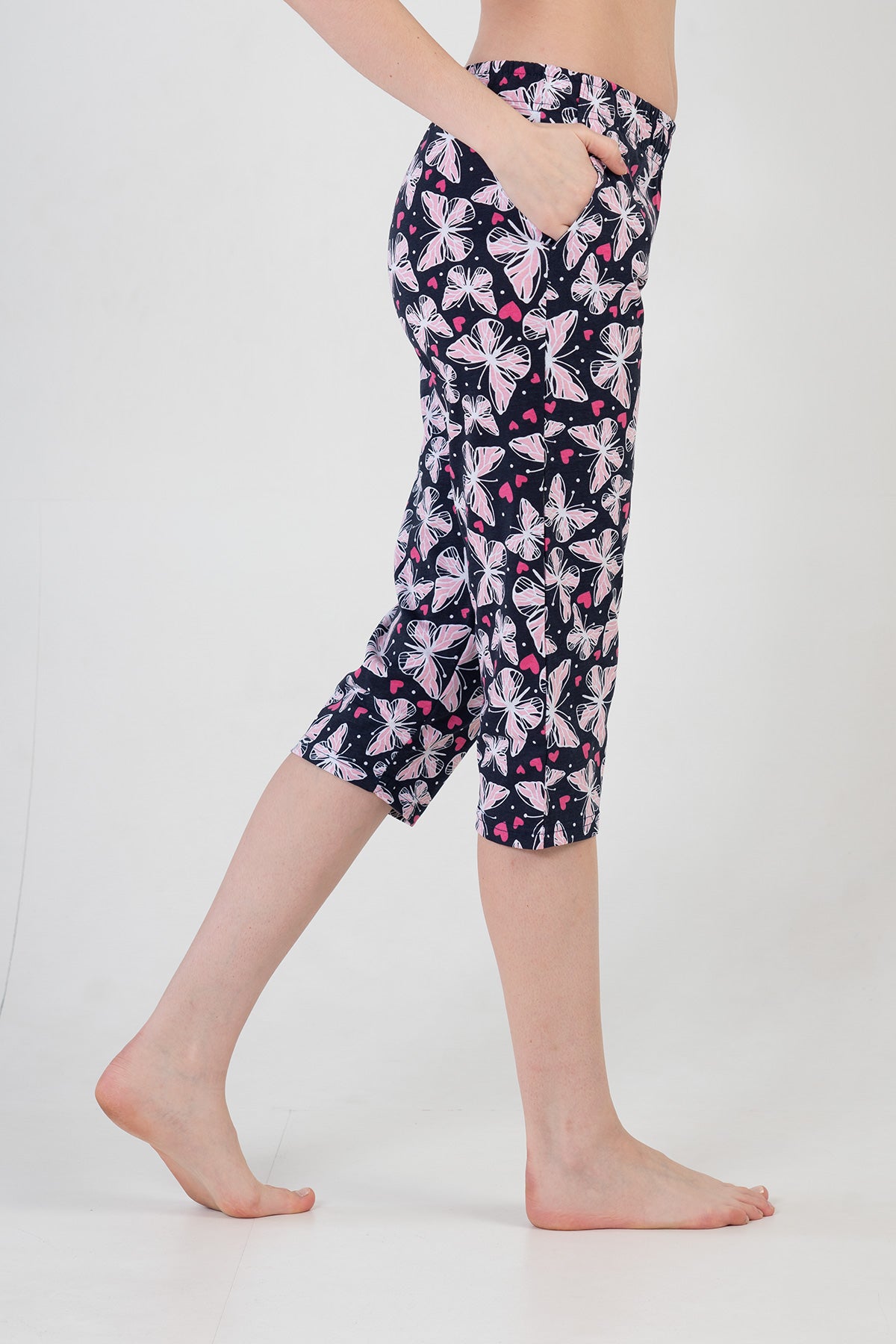P.SUPREM CAPRI DE DAMA, CU BUZUNARE, PANTALON SCURT, O SINGURA BUCATA - MIX