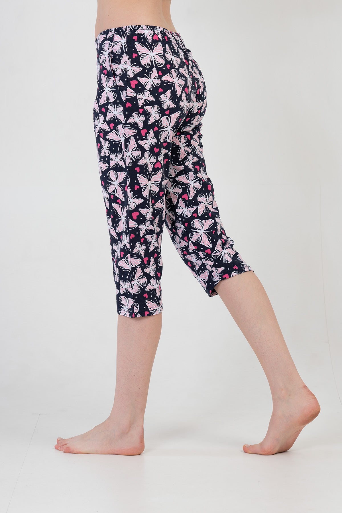 P.SUPREM CAPRI DE DAMA, CU BUZUNARE, PANTALON SCURT, O SINGURA BUCATA - MIX