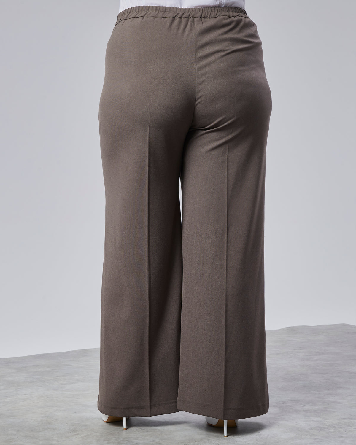 BELİ LASTİKLİ GENİŞ PAÇA BÜYÜK BEDEN PANTOLON - Kahve