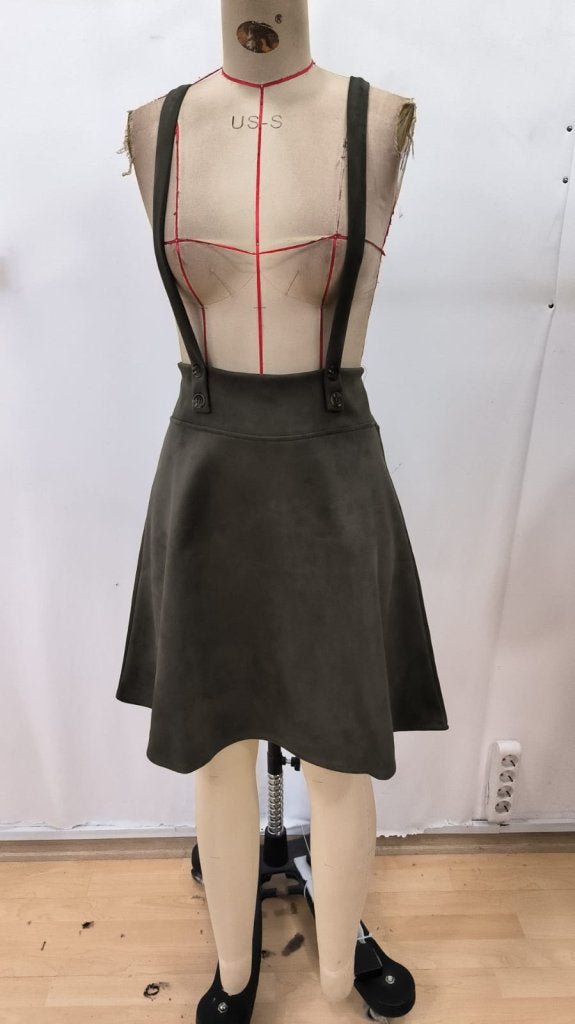 Rochie mini din piele întoarsă cu bretele și nasturi pentru femei, 30810
