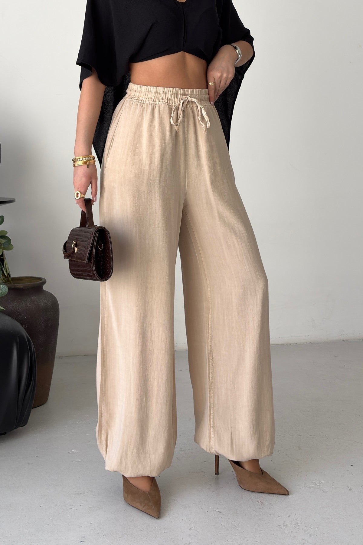 Pantaloni cu Talie si Crac Elastici HS720