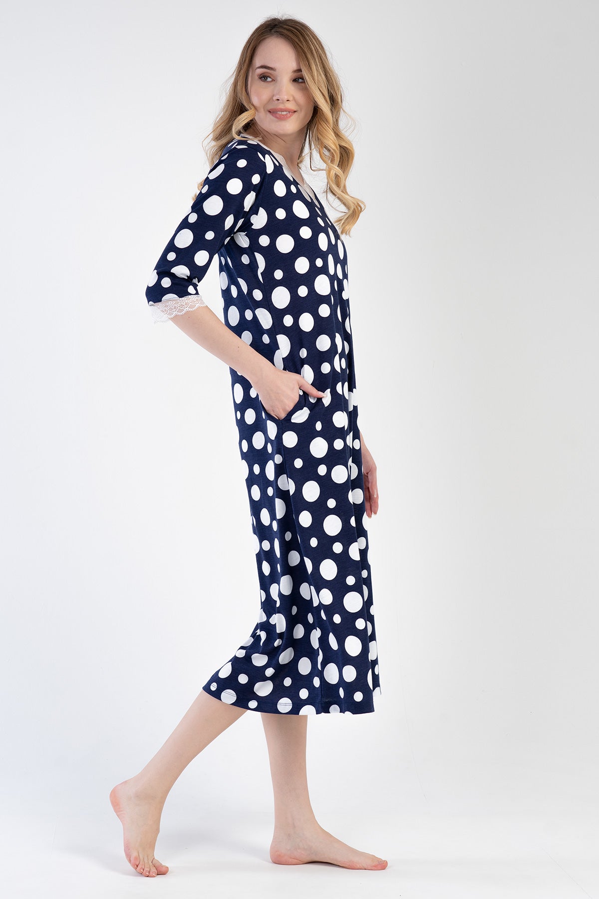 ROCHIE DE DAMĂ CU DECOLTEU ÎN V, MÂNECĂ 3/4, BUZUNARE, MODEL ÎN P.MODAL - INDIGO