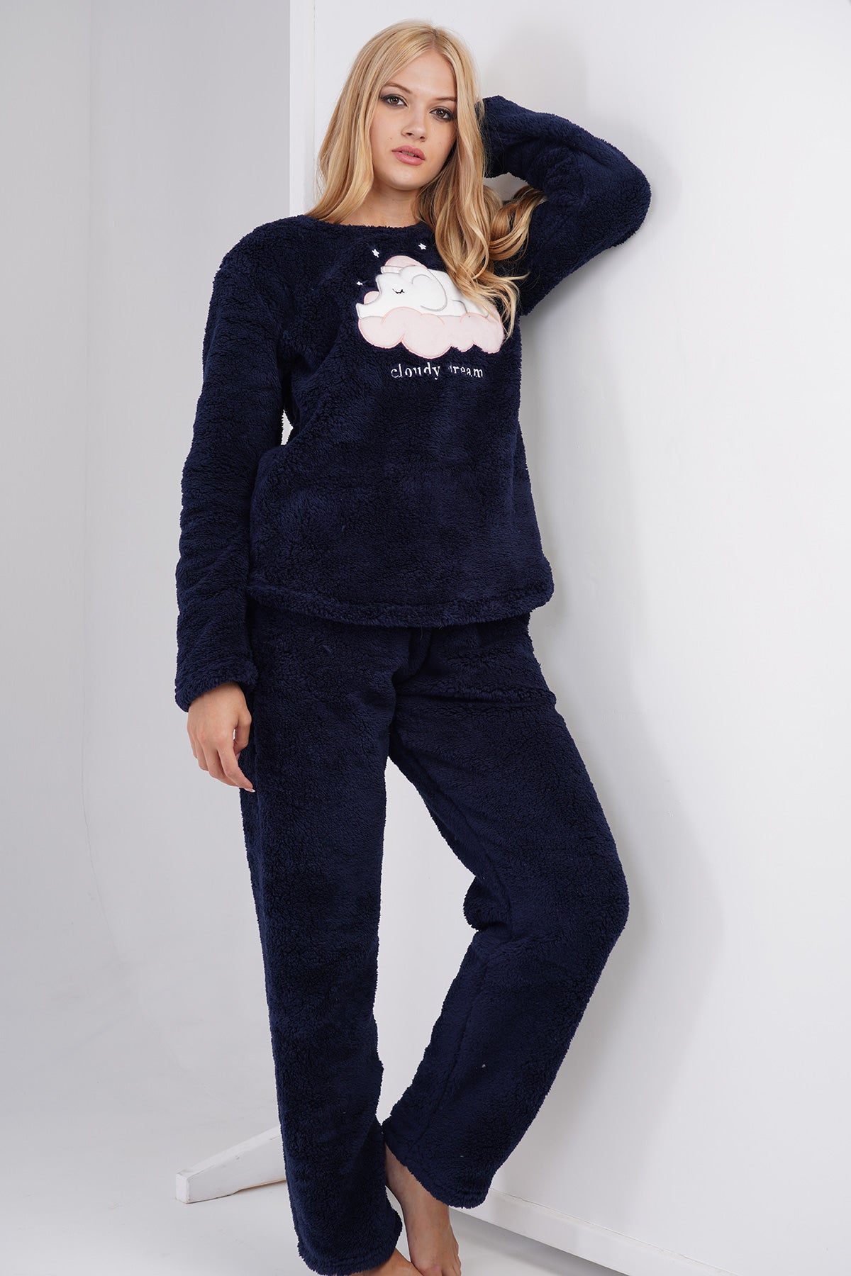 SET PIJAMA DE DAMĂ, CU GULER ROTUND, MÂNECĂ LUNGĂ, TIV ROTUNJIT ȘI BUZUNARE, DIN WELSOFT - BLEUMARIN ÎNCHIS