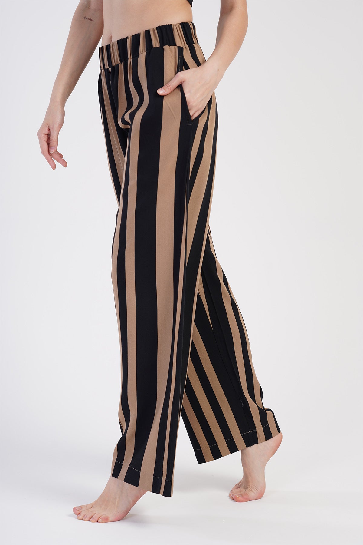 Pijama de damă Belmondo, jos, cu buzunare - Negru