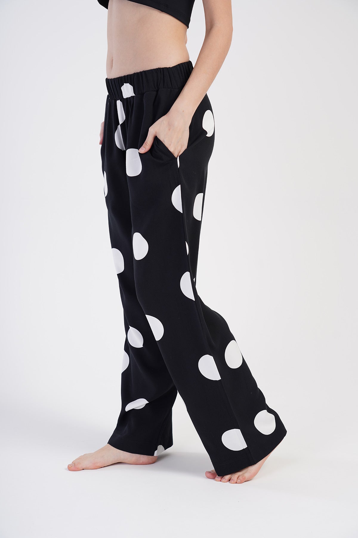 Pijama de damă tip pantaloni Belmondo cu buzunare - Negru