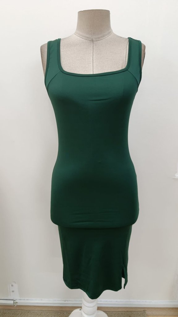 Rochie scurtă de damă, cu bretele, decolteu pătrat și crăpătură, model scuba, 31267