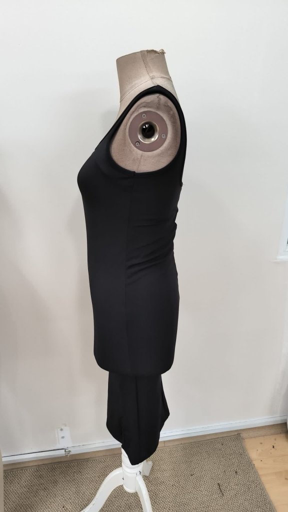 Rochie scurtă de damă, cu bretele, decolteu pătrat și crăpătură, model scuba, 31268