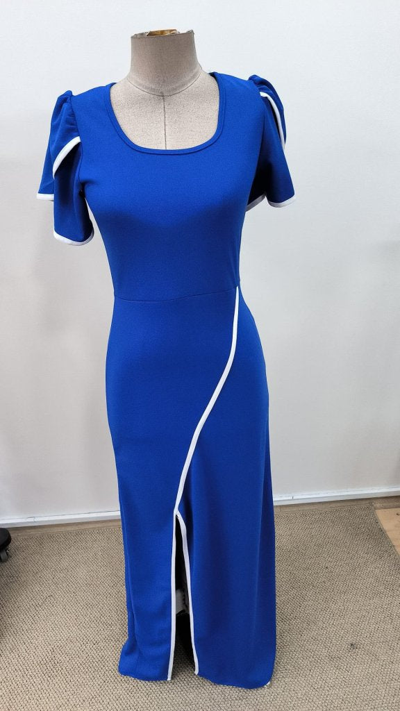 Women's Short Sleeve Square Neck Crepe Dress with Front Crossover Detail, 31402
