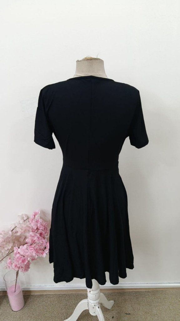Women's Short Sleeve Wrap Neck Buckle Detail Short Viscose Dress, 33127