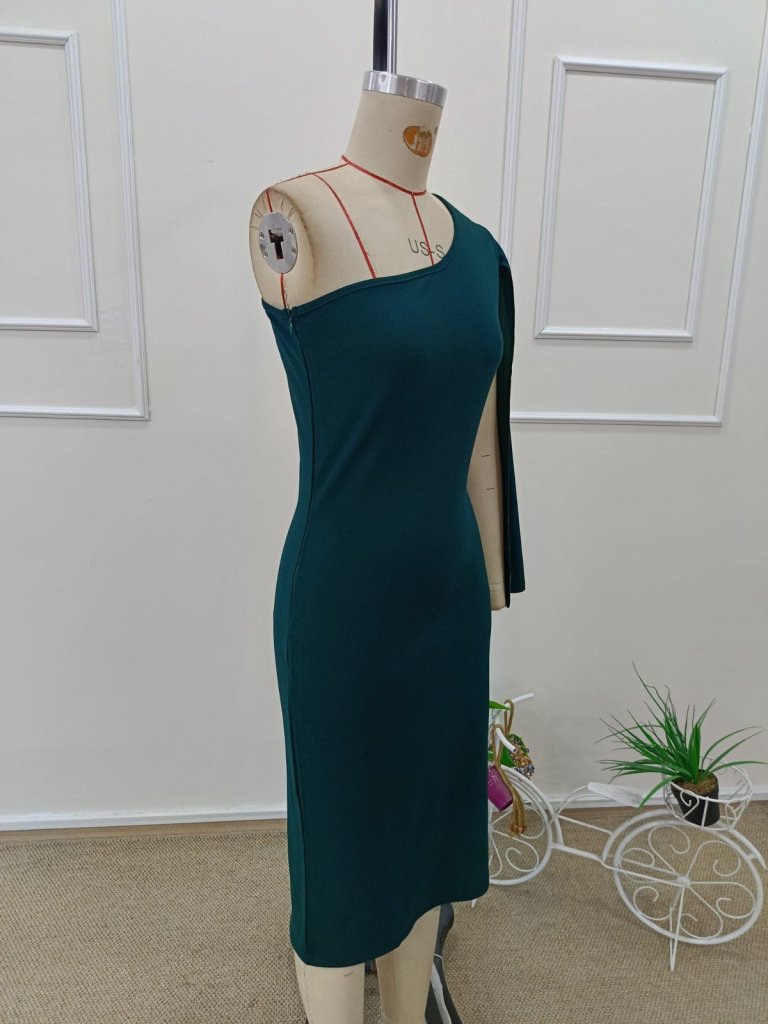 Rochie midi din crep cu un singur umăr și pelerină pentru femei, 34456