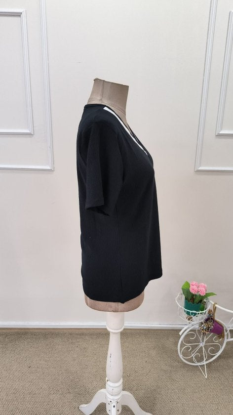 Bluza femininǎ din Bürümcük, cu mâneci scurte, guler V, 36149