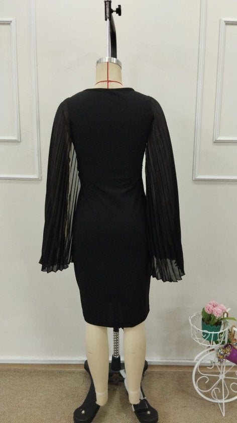 Women's Short Cape Sleeve Round Neck Buckled Short Imported Crepe Dress, 32802