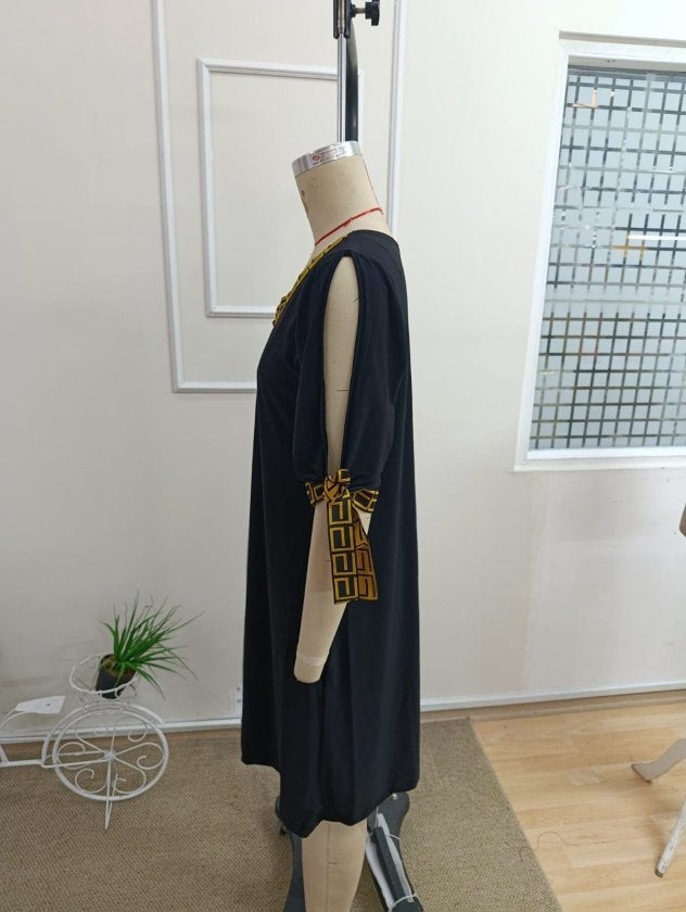 Rochie scurtă de damă, cu mânecă scurtă și decolteu în V, culoare nisip, 34640