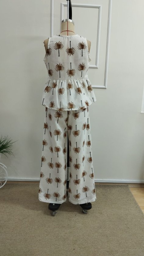 Set de două piese pentru femei, bluză și pantaloni cu imprimeu, decolteu în V, cu bretele, cu curea, 34490