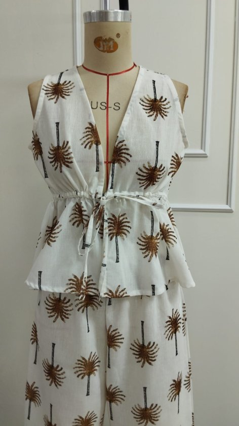 Set de două piese pentru femei, bluză și pantaloni cu imprimeu, decolteu în V, cu bretele, cu curea, 34490