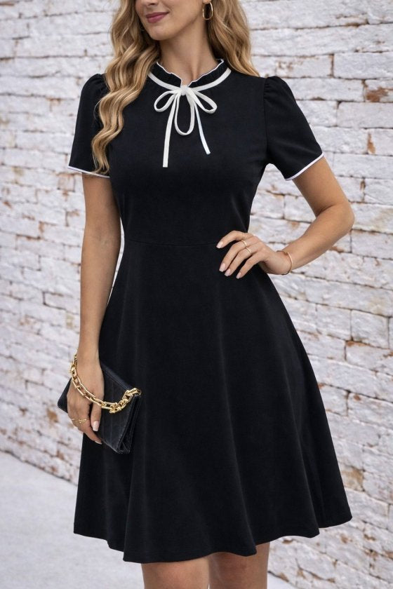 Rochie crep Janjan midi pentru femei cu maneca scurta, snur la gat si volanuri la baza, 35718
