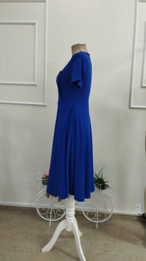 Rochie midi din crep strălucitor, cu mânecă scurtă și decolteu asimetric pentru femei, 33841