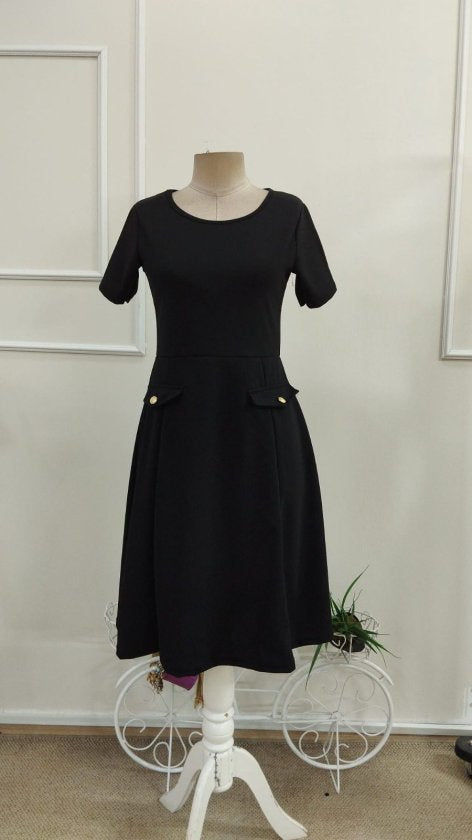 Women's Short Sleeve Crew Neck Pocket Detail Imported Crepe Midi Dress, 33948