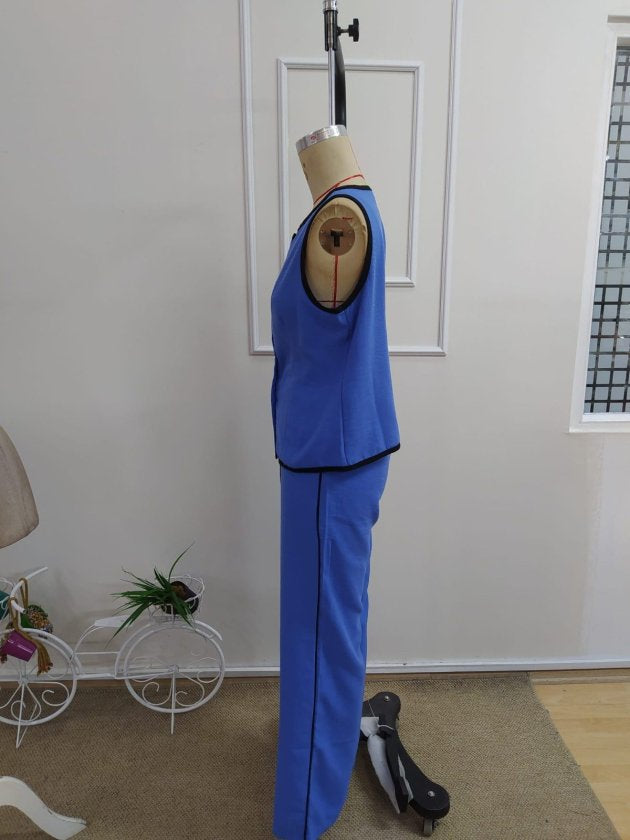 Set de două piese pentru femei, vestă și pantaloni fără mâneci, cu nasturi în față, 34195