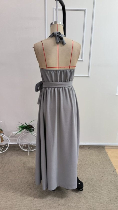 Rochie lungă din crep strălucitor, cu umeri goi, decolteu scurt, cu șireturi la spate și crăpături, 34239