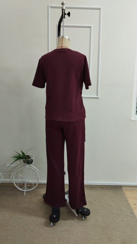 Set de două piese pentru femei, bluză și pantaloni din viscoză, cu guler rotund și mânecă scurtă, cu cataramă laterală, 34323