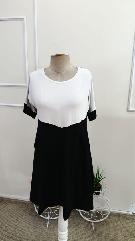 Rochie de damă din viscoză bicoloră, cu mânecă scurtă și guler rotund, cu detalii geometrice în față, 34609