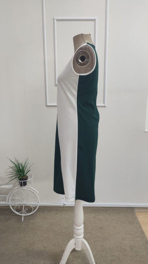 Rochie Scurtă din Crepon Importat pentru Femei, Atârnată, Guler V, Două Culori, 35111