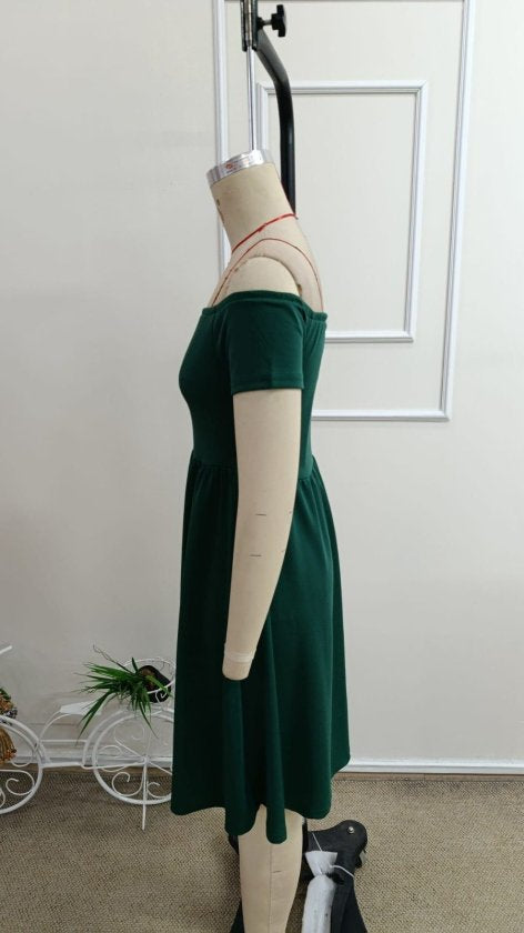 Rochie Scurtă din Crepon Janjan pentru Femei, Guler Madonna, Mâneci Scurte, 35115