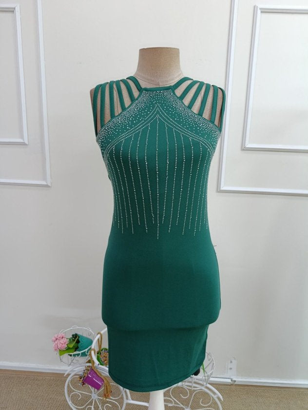 Rochie crep Janjan scurta pentru femei cu umerii goi, snur decorativ si detalii cu pietricele, 35802