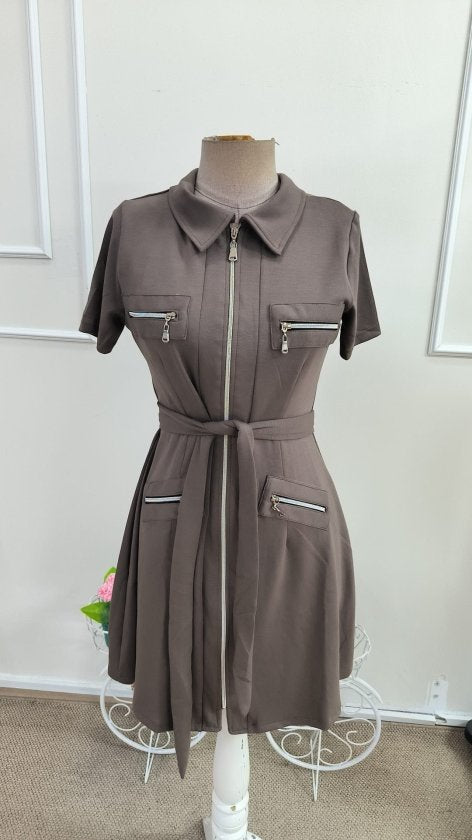 Rochie scurtă din modal mânecă scurtă guler fermoar în față și buzunare, 37300