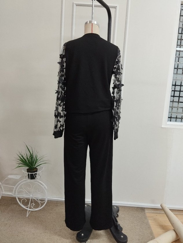 Compleu bluză din viscoză dublă cu mâneci lungi, guler barcă, cu tull pe mâneci și pantalon, 37428