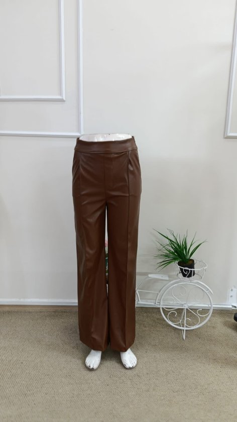 Pantalon din piele talie înaltă buzunare conic ușor evazat spre jos, 37372