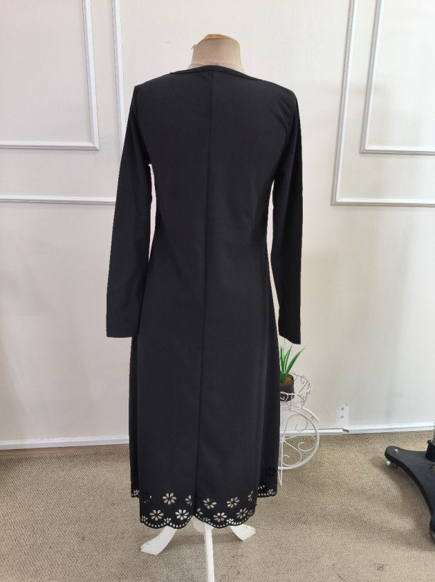 Rochie midi crepon din import, cu mâneci lungi, guler rotund, cu detaliu flori tăiat cu laser, 37485