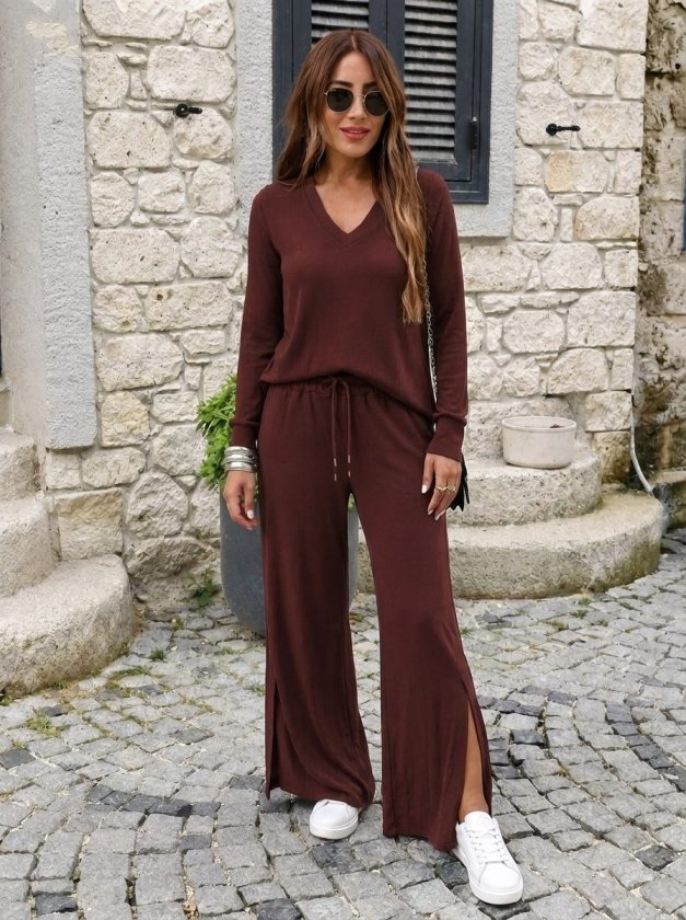 Compleu bluză V-neck cu viscoză dublă și pantalon cu detaliu deschizătură, 37524