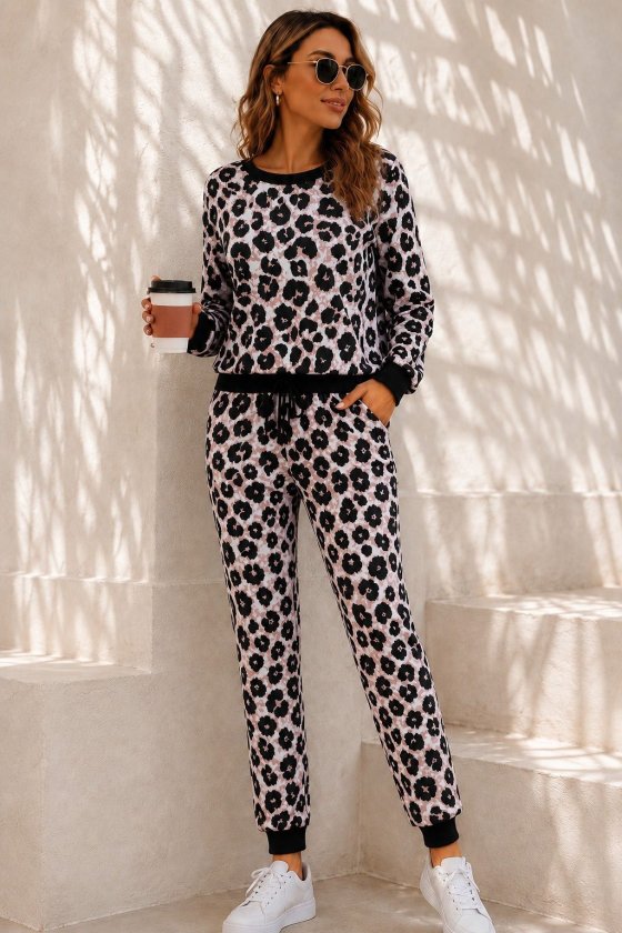 Set două piese pentru femei, bluză din material dublu, cu mâneci lungi, guler rotund și fundă la spate, și pantaloni, 38038