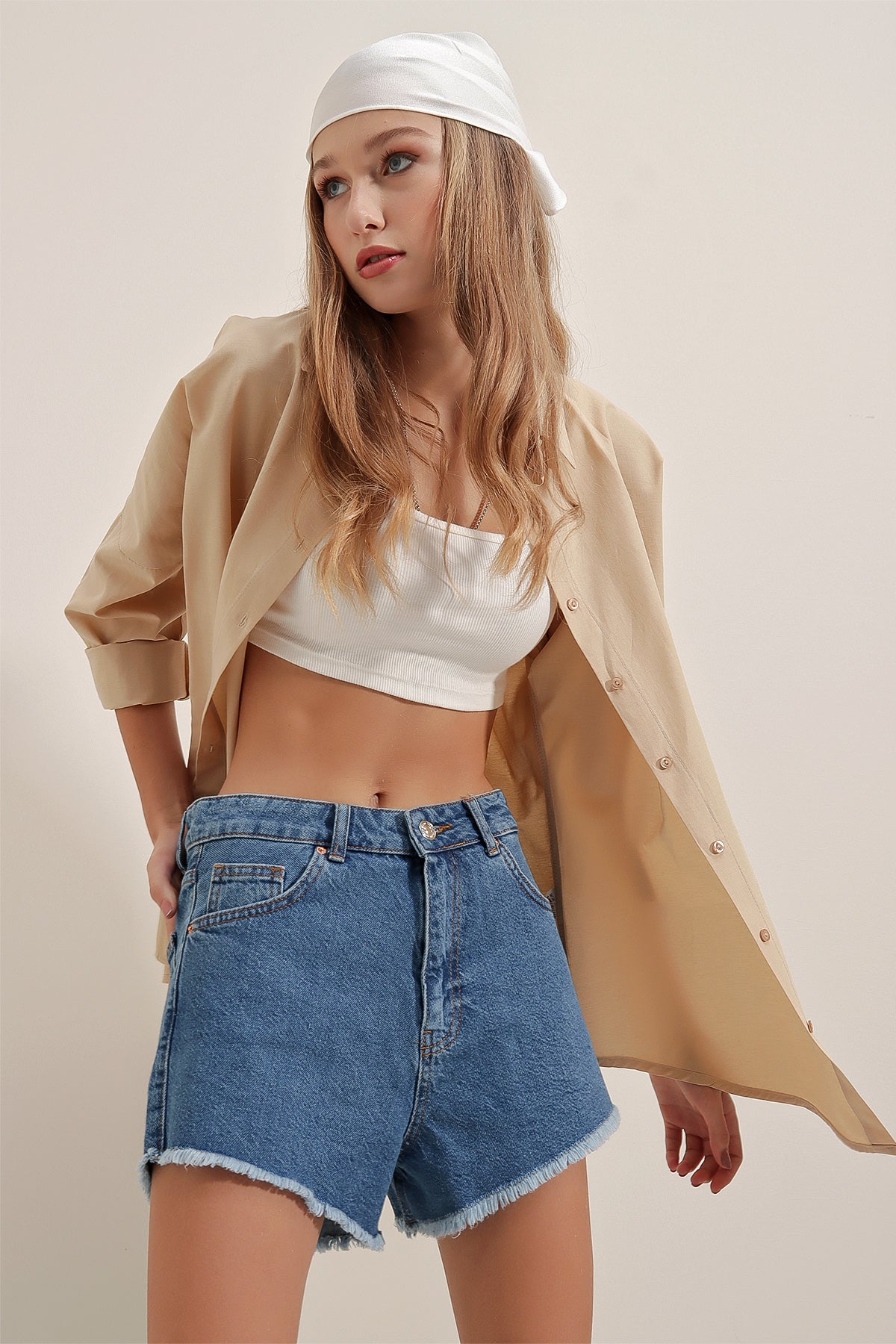 3900 Oversize Uzun Basic Gömlek - Bej