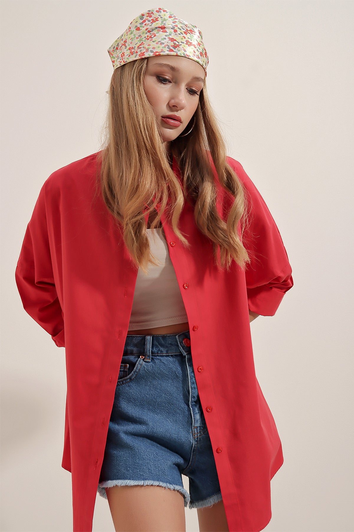 3900 Cămașă Oversize Lungă Basic - Roșie