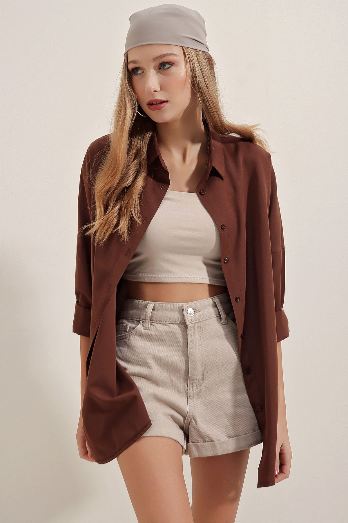 3900 Cămașă Oversize Lungă Basic - Maro