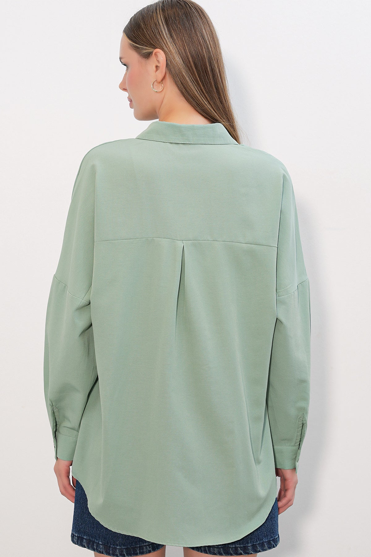 3900 Cămașă Oversize Lungă Basic - Turcoaz