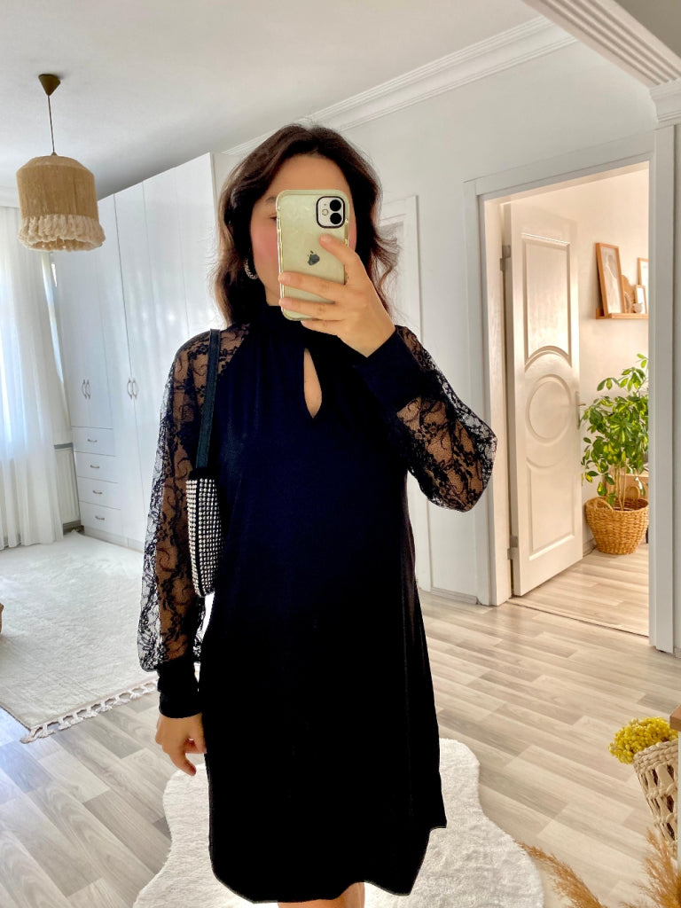Rochie mini din material ușor cu mâneci lungi, cu detaliu picătură, 37448