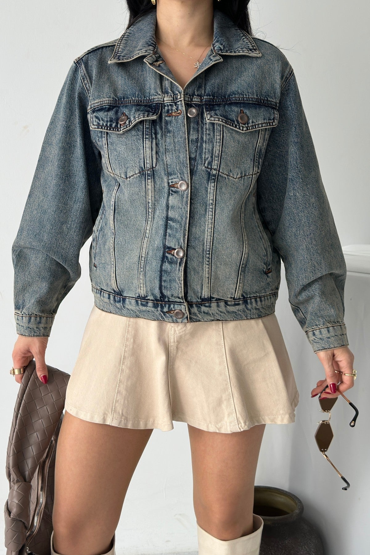 Jachetă Denim cu Guler Clasic, Buzunare și Butoane 6081